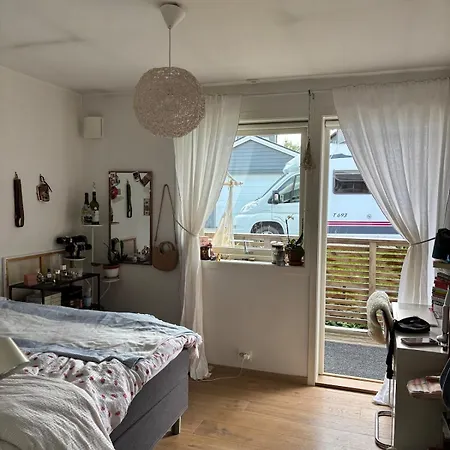 Modern In Tromsdalen فيلة