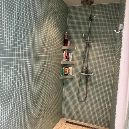 Modern In Tromsdalen ترومسو